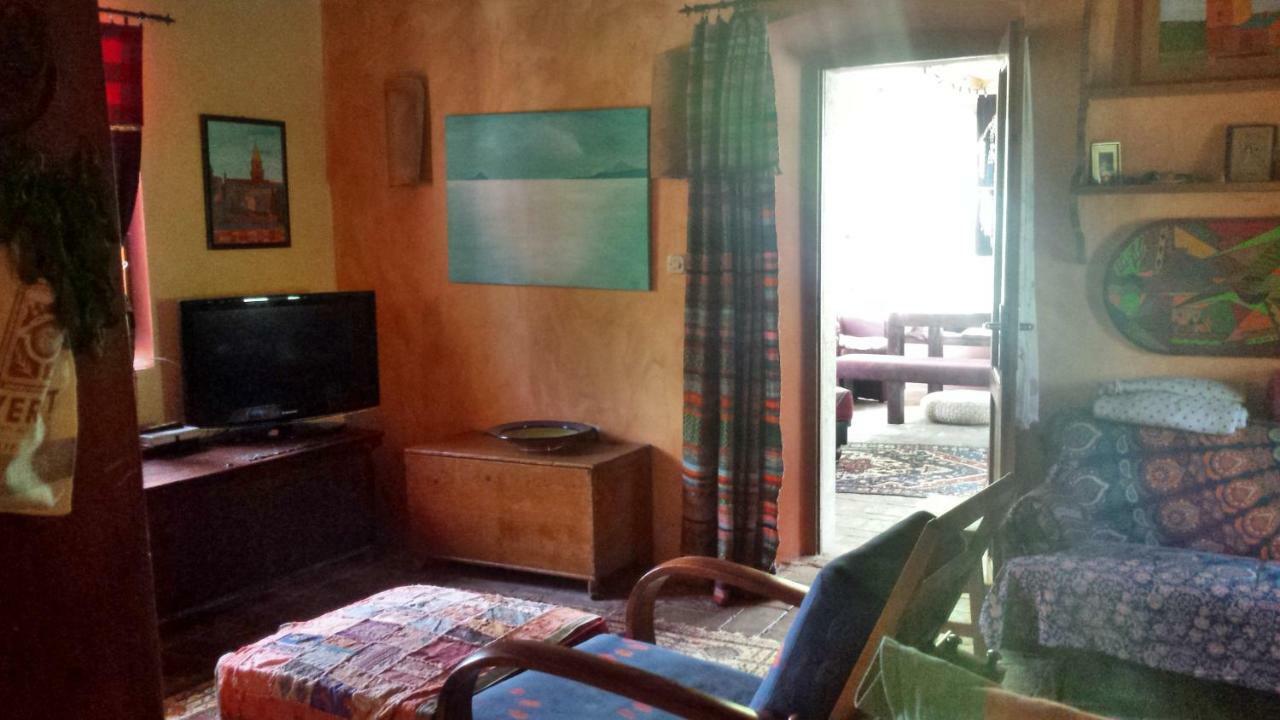 فندق Casa Lin & Casa Blanca نيغيزيني المظهر الخارجي الصورة